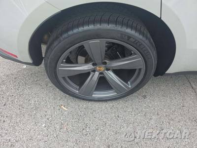 2024 Porsche Macan - zdjęcie 24 z 25 - miniatura