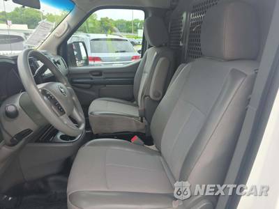2021 Nissan NV2500 HD Cargo S Standard Roof 146.1" WB - zdjęcie 3 z 35 - miniatura