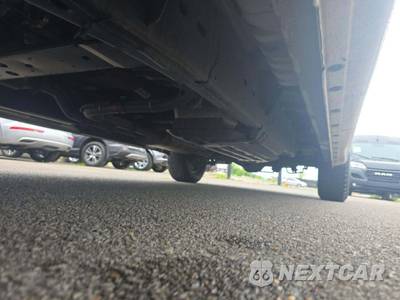 2021 Nissan NV2500 HD Cargo S Standard Roof 146.1" WB - zdjęcie 4 z 35 - miniatura