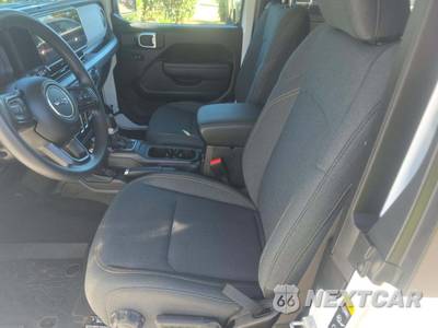 2026 Jeep Wrangler 2 Door Sport - zdjęcie 3 z 17 - miniatura