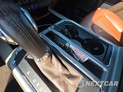2020 Ford F-150 King Ranch Crew Cab Short Bed - zdjęcie 8 z 26 - miniatura