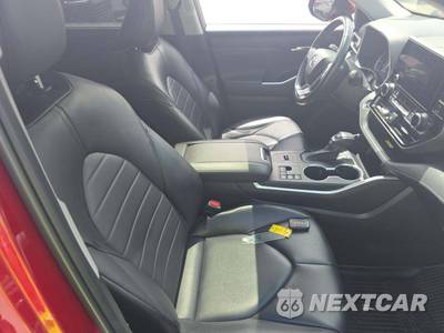 2023 Toyota Highlander XLE - zdjęcie 16 z 23 - miniatura