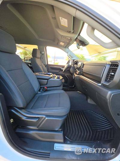 2026 Chevrolet Silverado 2500HD LT Crew Cab Long Bed - zdjęcie 18 z 24 - miniatura