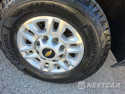 2026 Chevrolet Silverado 2500HD LT Crew Cab Long Bed - zdjęcie 21 z 24 - miniatura