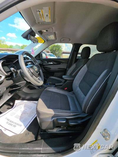 2021 Chevrolet Trailblazer LS 1LS - zdjęcie 6 z 37 - miniatura