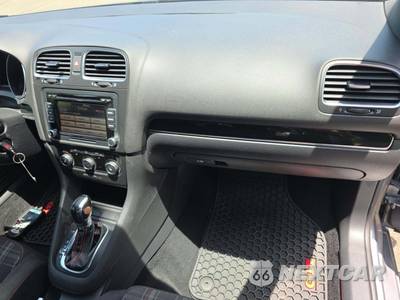 2012 Volkswagen GTI w/Sunroof & Navigation - zdjęcie 19 z 26 - miniatura