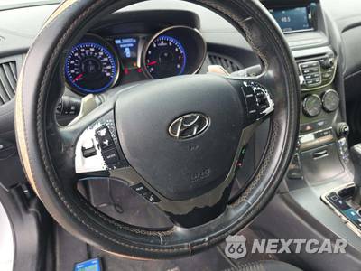 2016 Hyundai Genesis Coupe 3.8 w/Black Interior - zdjęcie 21 z 29 - miniatura