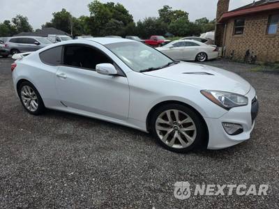 2016 Hyundai Genesis Coupe 3.8 w/Black Interior - zdjęcie 4 z 29 - miniatura