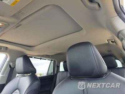 2024 Toyota Highlander XLE - zdjęcie 8 z 19 - miniatura