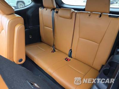 2025 Toyota Highlander Hybrid Platinum - zdjęcie 14 z 21 - miniatura