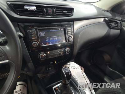 2021 Nissan Rogue Sport S - zdjęcie 10 z 21 - miniatura