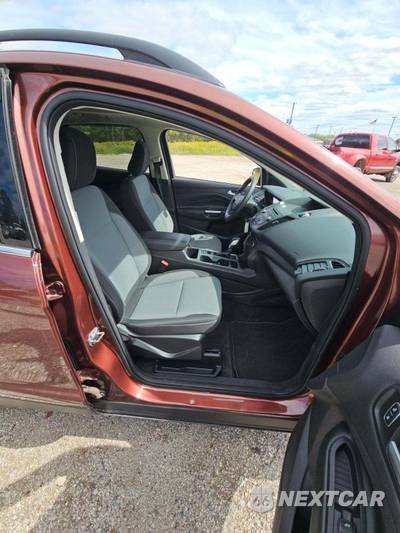 2018 Ford Escape SE - zdjęcie 15 z 18 - miniatura