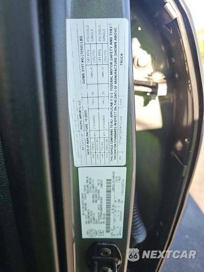 2023 Ford F-150 XLT Crew Cab Short Bed - zdjęcie 2 z 17 - miniatura