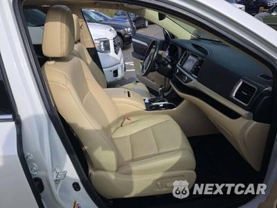 2017 Toyota Highlander XLE - zdjęcie 19 z 27 - miniatura