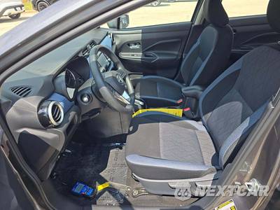 2025 Nissan Versa SV - zdjęcie 6 z 22 - miniatura