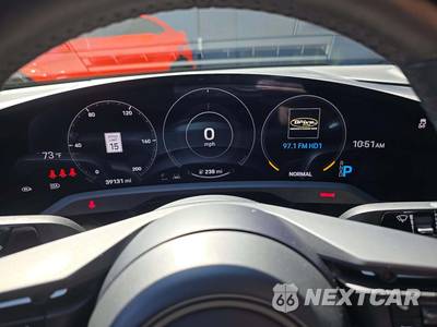 2023 Porsche Taycan 4S - zdjęcie 9 z 21 - miniatura