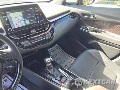 2019 Toyota C-HR Limited - zdjęcie 10 z 20 - miniatura