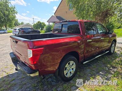 2018 Nissan TITAN SV Crew Cab Short Bed - zdjęcie 3 z 23 - miniatura