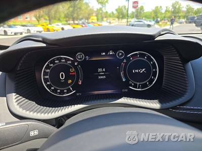 2021 Aston Martin DBX - zdjęcie 9 z 21 - miniatura