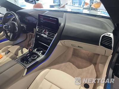 2025 BMW 8 Series Gran Coupe 840i xDrive Sedan - zdjęcie 19 z 22 - miniatura