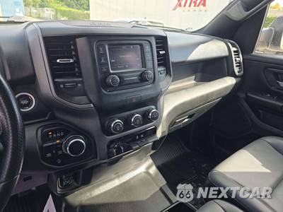 2023 Ram 1500 Tradesman Crew Cab Short Bed - zdjęcie 10 z 24 - miniatura