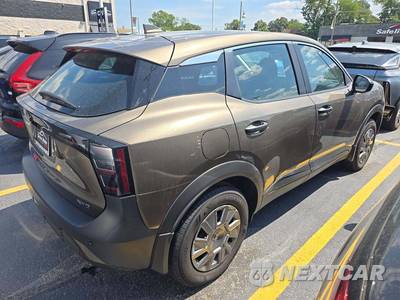 2025 Nissan Kicks S - zdjęcie 3 z 25 - miniatura