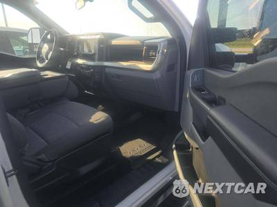 2024 Ford Super Duty F-250 XL Crew Cab Medium Bed - zdjęcie 18 z 25 - miniatura