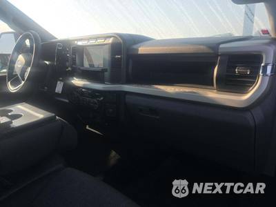 2024 Ford Super Duty F-250 XL Crew Cab Medium Bed - zdjęcie 19 z 25 - miniatura