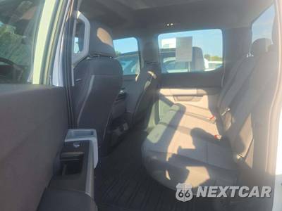 2024 Ford Super Duty F-250 XL Crew Cab Medium Bed - zdjęcie 13 z 25 - miniatura