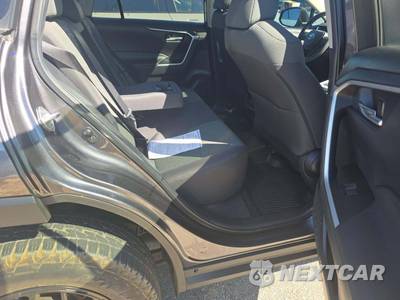 2024 Toyota RAV4 XLE - zdjęcie 16 z 25 - miniatura