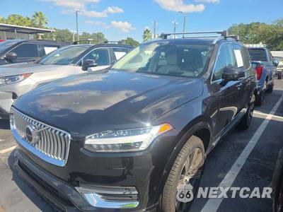 2023 Volvo XC90 B6 Ultimate 7-Passenger