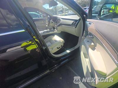 2023 Volvo XC90 B6 Ultimate 7-Passenger - zdjęcie 19 z 25 - miniatura