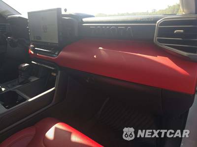 2022 Toyota Tundra Hybrid Limited Crew Cab Short Bed - zdjęcie 19 z 25 - miniatura