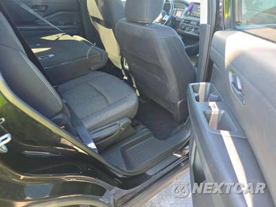 2023 Nissan Pathfinder S - zdjęcie 17 z 26 - miniatura