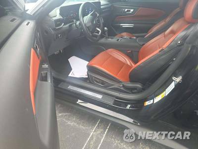 2025 Ford Mustang GT Premium Coupe - zdjęcie 6 z 25 - miniatura