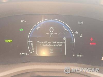 2025 Toyota Camry SE - zdjęcie 6 z 26 - miniatura