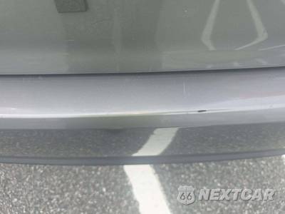 2025 Toyota Camry SE - zdjęcie 18 z 26 - miniatura