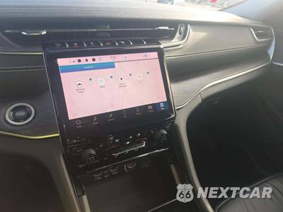 2023 Jeep Grand Cherokee Limited - zdjęcie 10 z 25 - miniatura