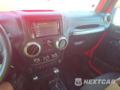 2018 Jeep Wrangler JK Unlimited Sahara - zdjęcie 10 z 25 - miniatura