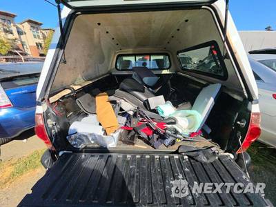 2005 Toyota Tacoma Regular Cab Medium Bed - zdjęcie 13 z 30 - miniatura