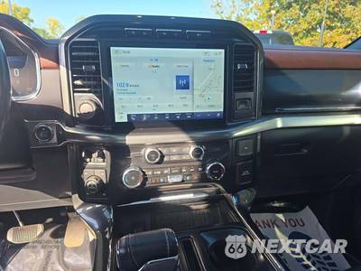 2023 Ford F-150 LARIAT Crew Cab Short Bed - zdjęcie 10 z 21 - miniatura
