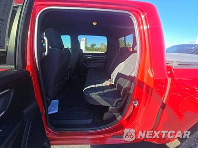 2020 Ram 1500 Big Horn Crew Cab Short Bed - zdjęcie 13 z 22 - miniatura