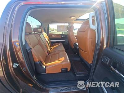 2016 Toyota Tundra 1794 Edition Crew Cab Short Bed - zdjęcie 16 z 25 - miniatura