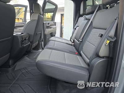 2025 Chevrolet Silverado 2500HD ZR2 Crew Cab Medium Bed 3LT - zdjęcie 10 z 25 - miniatura