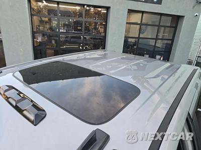 2025 Chevrolet Silverado 2500HD ZR2 Crew Cab Medium Bed 3LT - zdjęcie 9 z 25 - miniatura