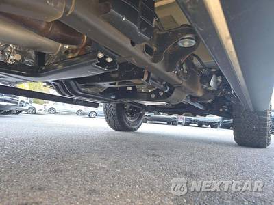 2025 Chevrolet Silverado 2500HD ZR2 Crew Cab Medium Bed 3LT - zdjęcie 14 z 25 - miniatura