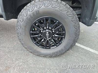 2025 Chevrolet Silverado 2500HD ZR2 Crew Cab Medium Bed 3LT - zdjęcie 20 z 25 - miniatura