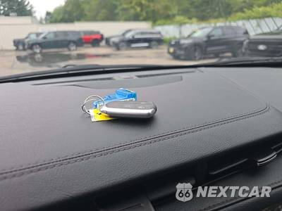 2025 Cadillac XT5 Sport 1SF - zdjęcie 5 z 25 - miniatura