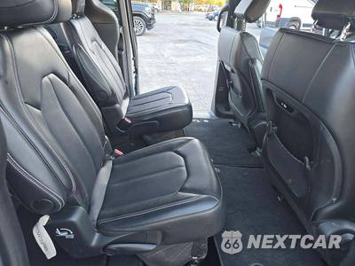 2026 Chrysler Pacifica Select 121.6" WB - zdjęcie 14 z 25 - miniatura