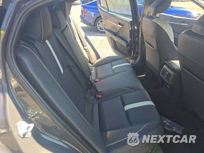 2025 Toyota Camry SE - zdjęcie 13 z 24 - miniatura